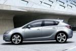 Opel Astra 5-Door 2009 года